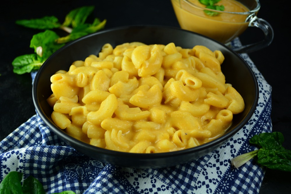 vegan mac and cheese is an affordable meal